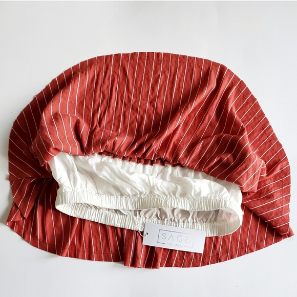 Red Crop Top Pinstripe - Picture 3 of 4